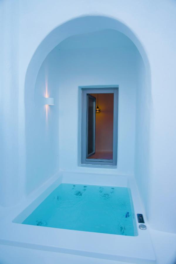 Eternity Suites Santorini Fira  Bagian luar foto